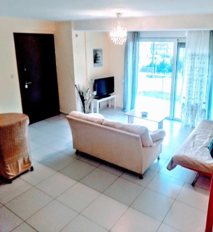 Demy'S Apartment Lavrion Exterior photo